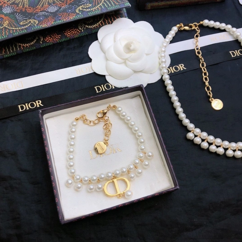 Christian Dxxr Necklaces AllSeason 294121