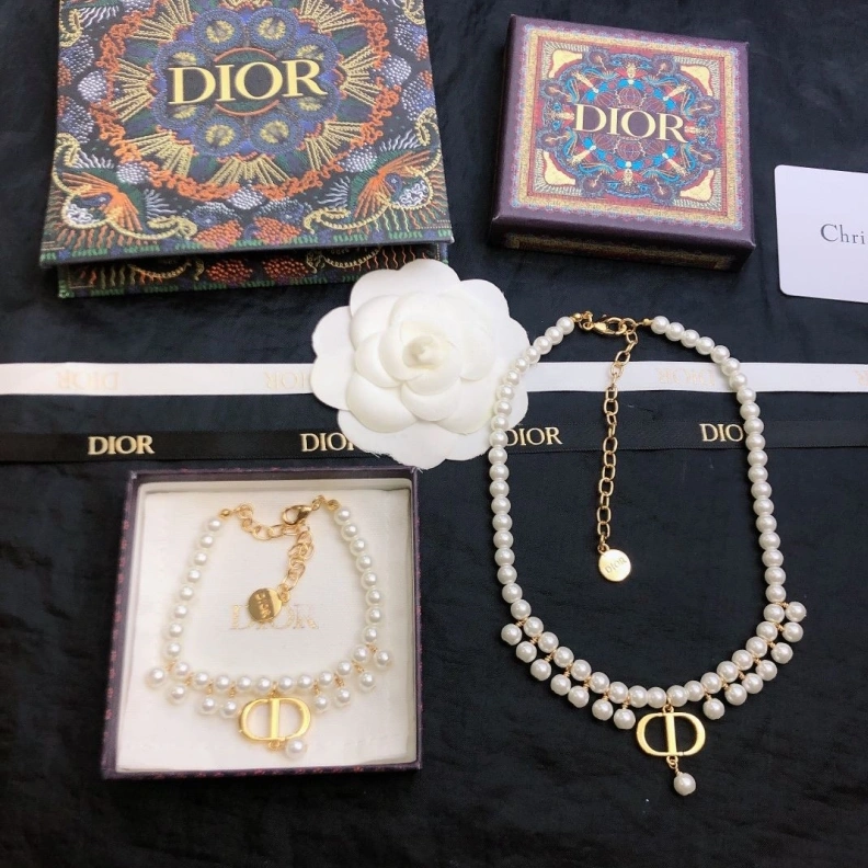 Christian Dxxr Necklaces AllSeason 294121