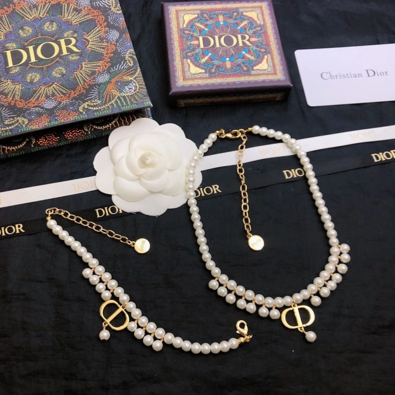 Christian Dxxr Necklaces AllSeason 294121