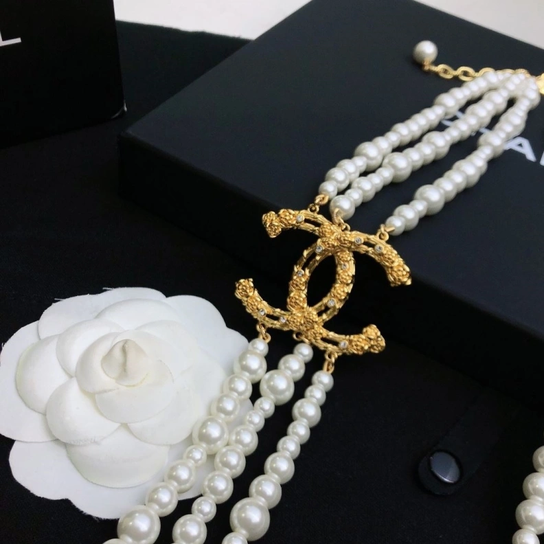 Durable Chxnxl Necklaces 285556