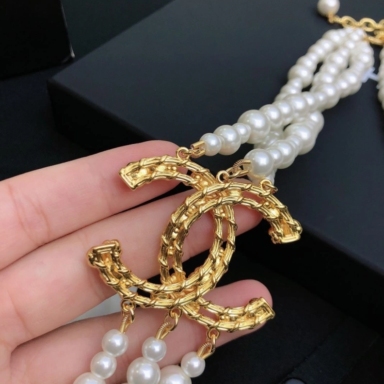 Durable Chxnxl Necklaces 285556