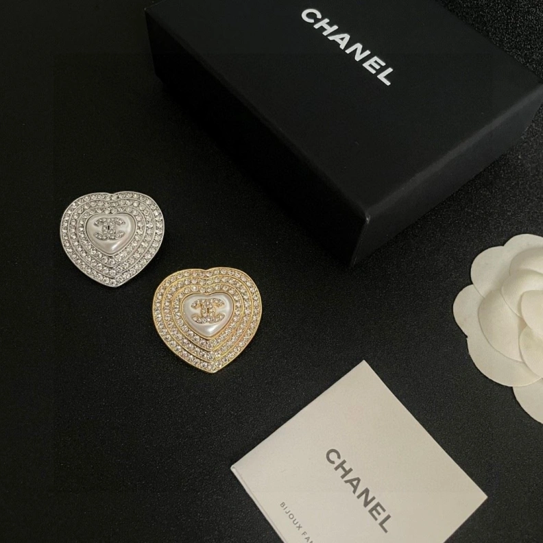 Chxnxl Brooches Sleek 286451