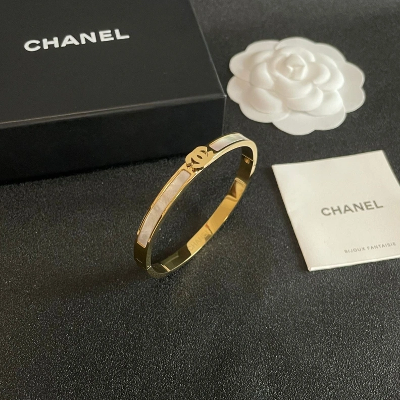 WellDesigned Chxnxl Bracelets 286523