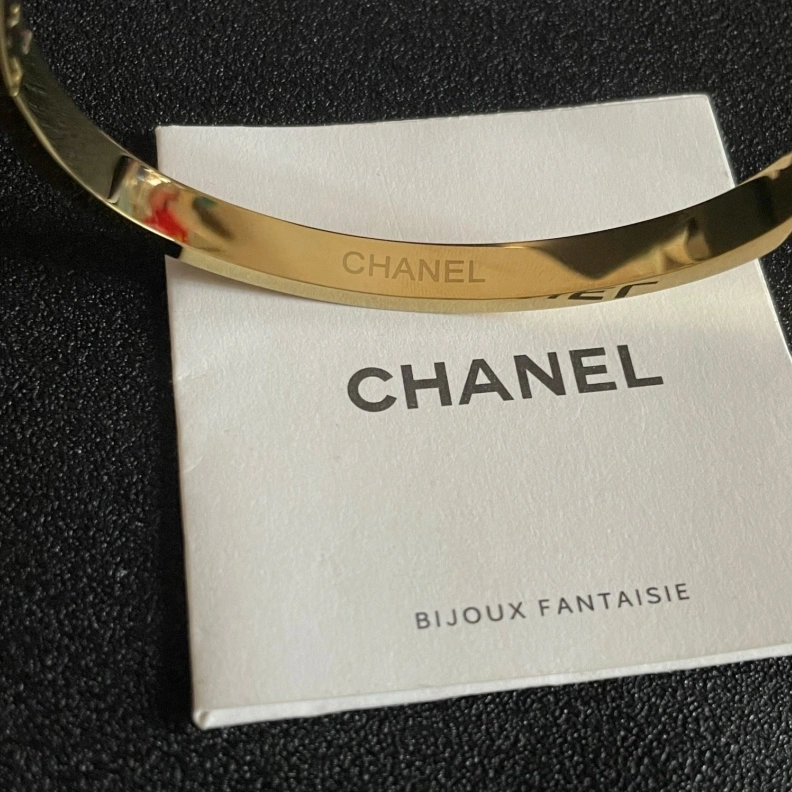 WellDesigned Chxnxl Bracelets 286523