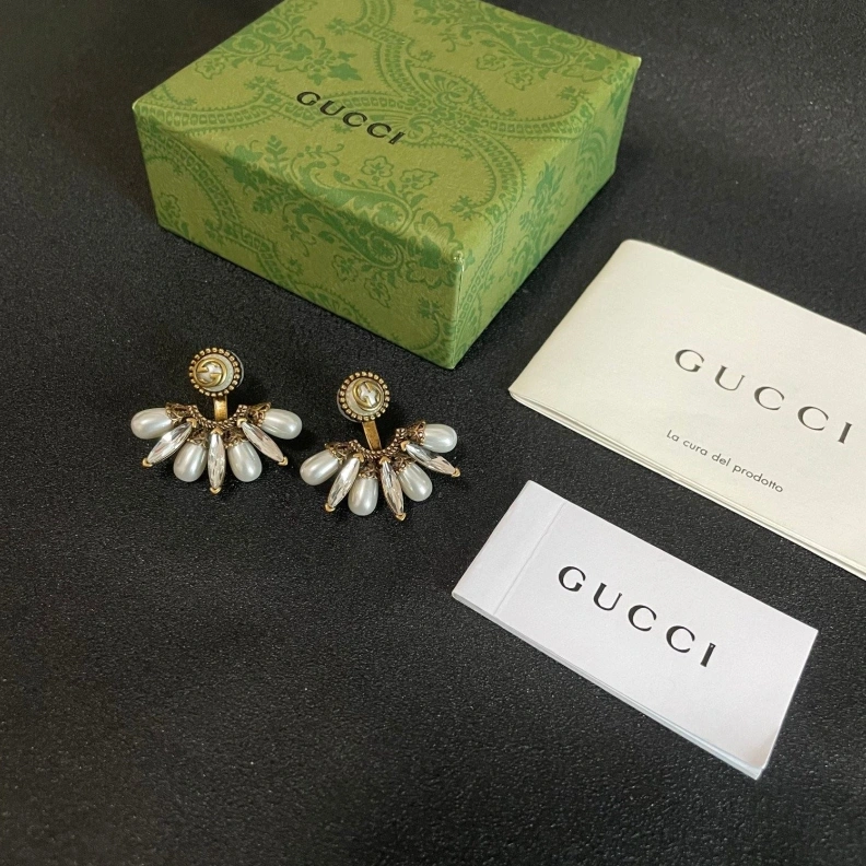 Comfortable Chxnxl Earrings 286278