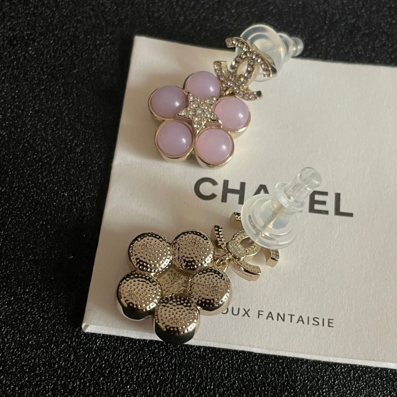Flexible Chxnxl Earrings 286273