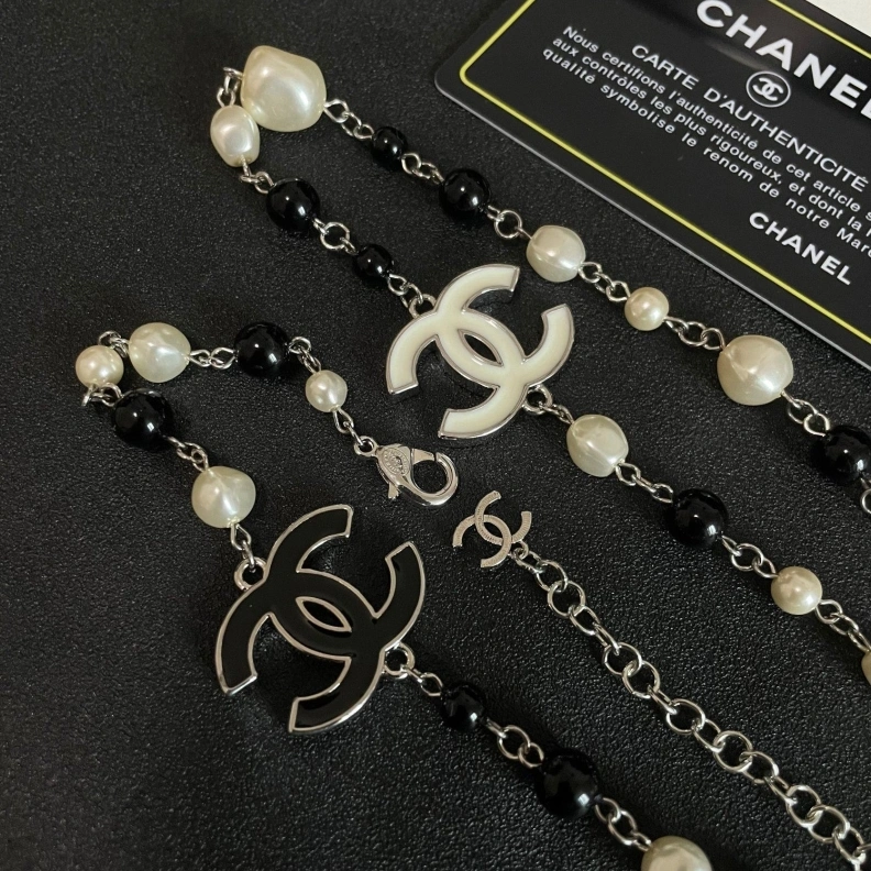 Fashionable Chxnxl Necklaces 285560