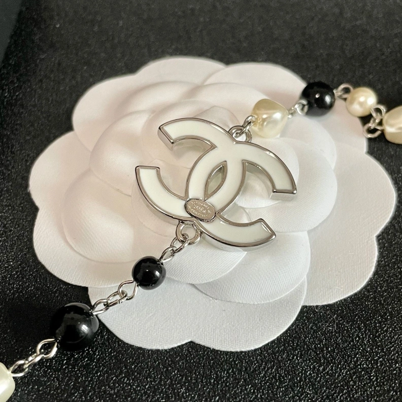 Fashionable Chxnxl Necklaces 285560