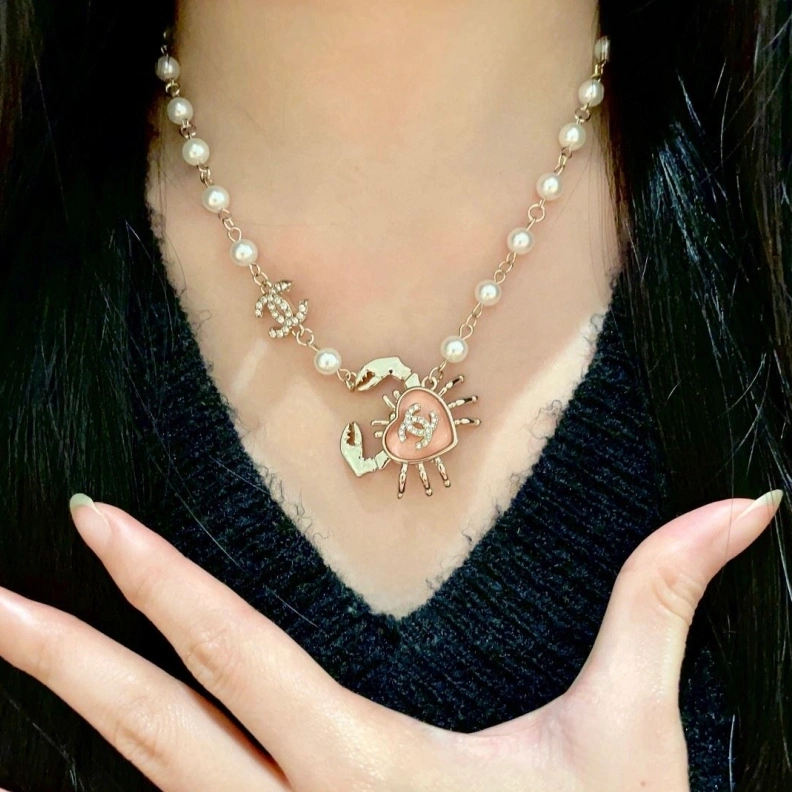 Cozy Chxnxl Necklaces 285552