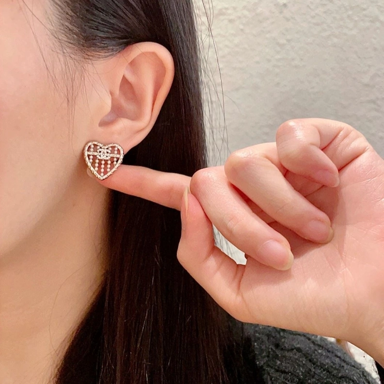 Minimalist Chxnxl Earrings 286269