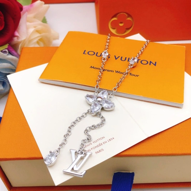 LX Necklaces Versatile 308953