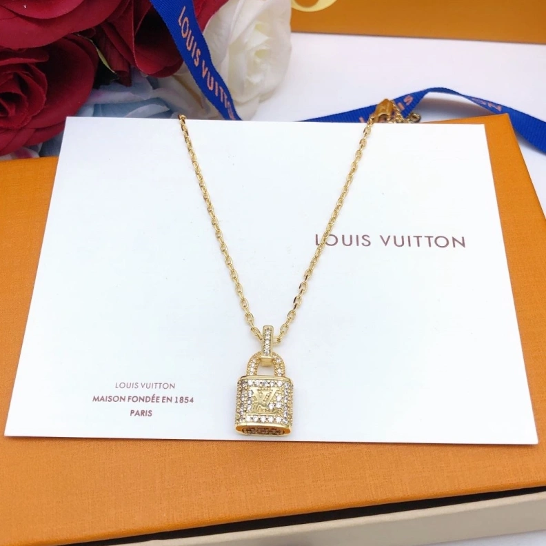 Versatile LX Necklaces 308946