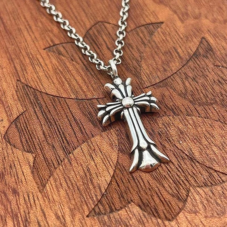 Chrxmx Hxxrts Necklaces Sophisticated 297170