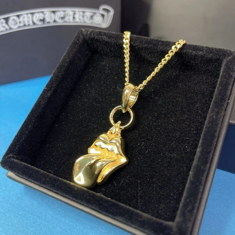 Classic Chrxmx Hxxrts Necklaces 297165