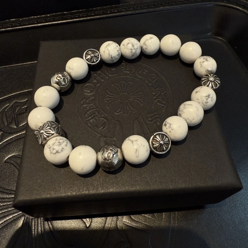 Stylish Chrxmx Hxxrts Bracelets 297488