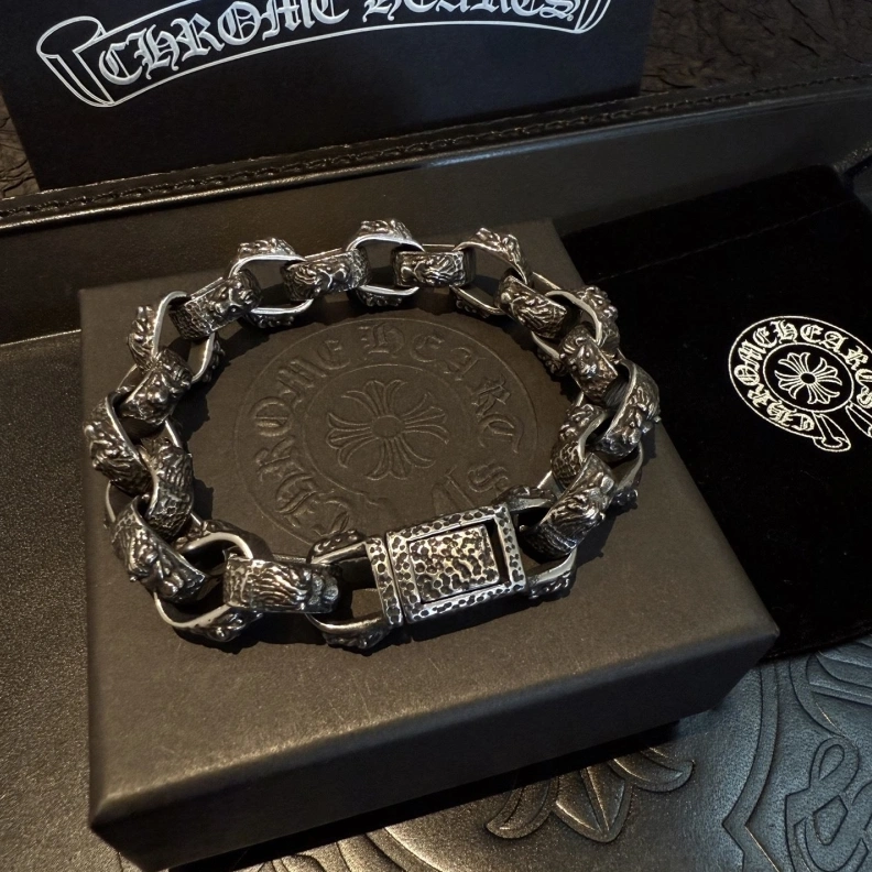 Elegant Chrxmx Hxxrts Bracelets 297485