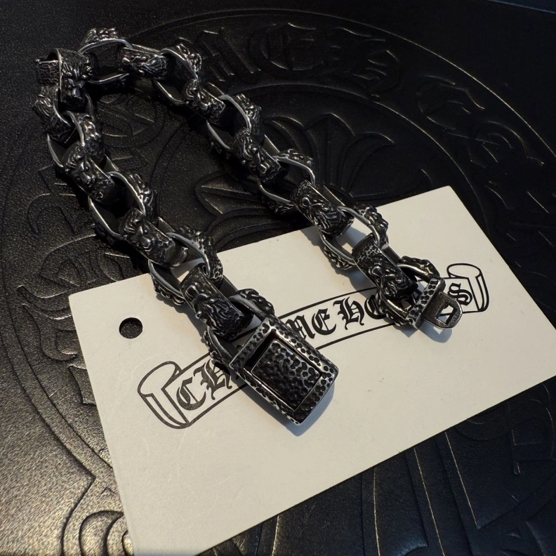 Elegant Chrxmx Hxxrts Bracelets 297485
