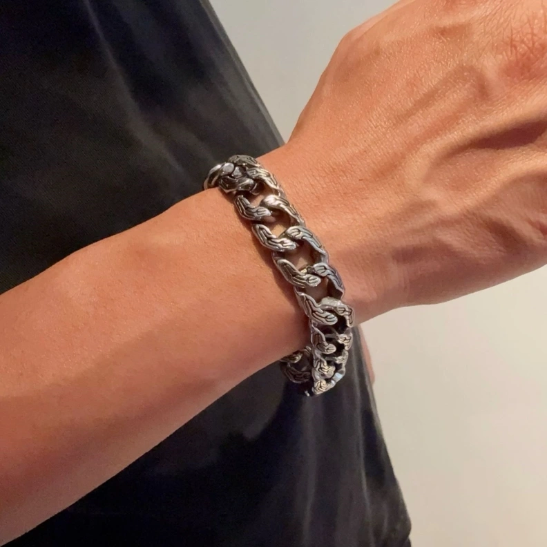 Fashionable Chrxmx Hxxrts Bracelets 297486