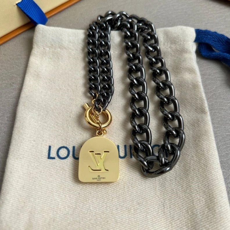 LX Necklaces Unique 308948
