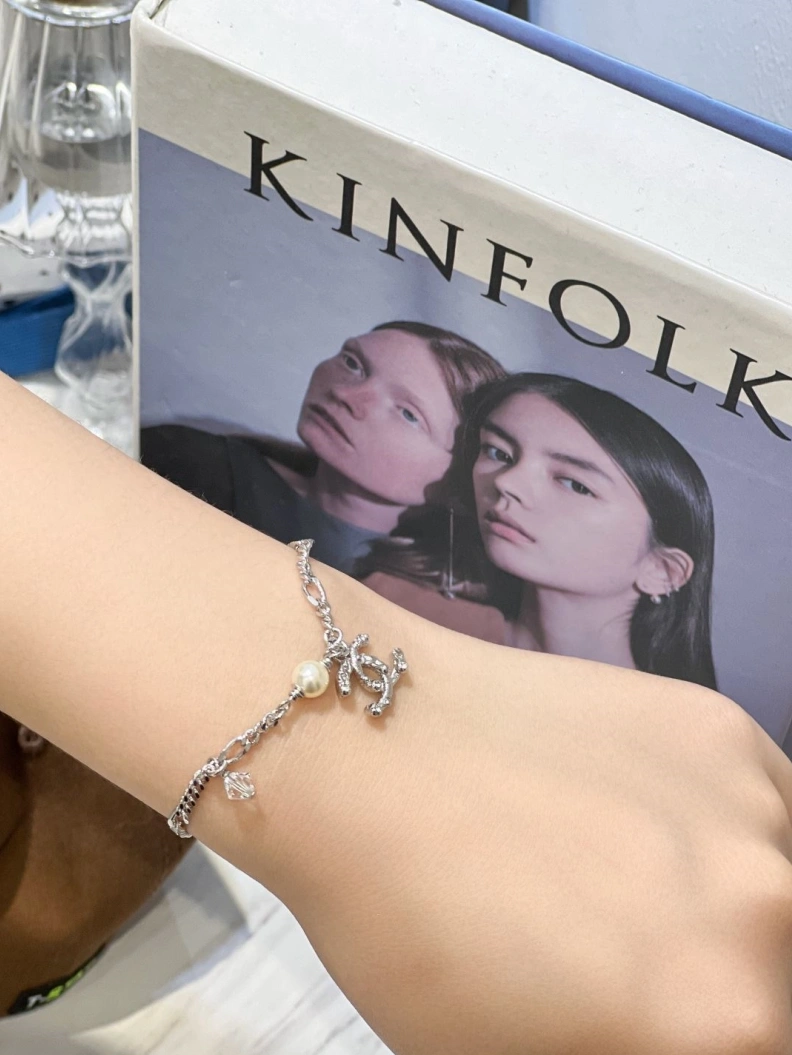 HighQuality Chxnxl Bracelets 286522