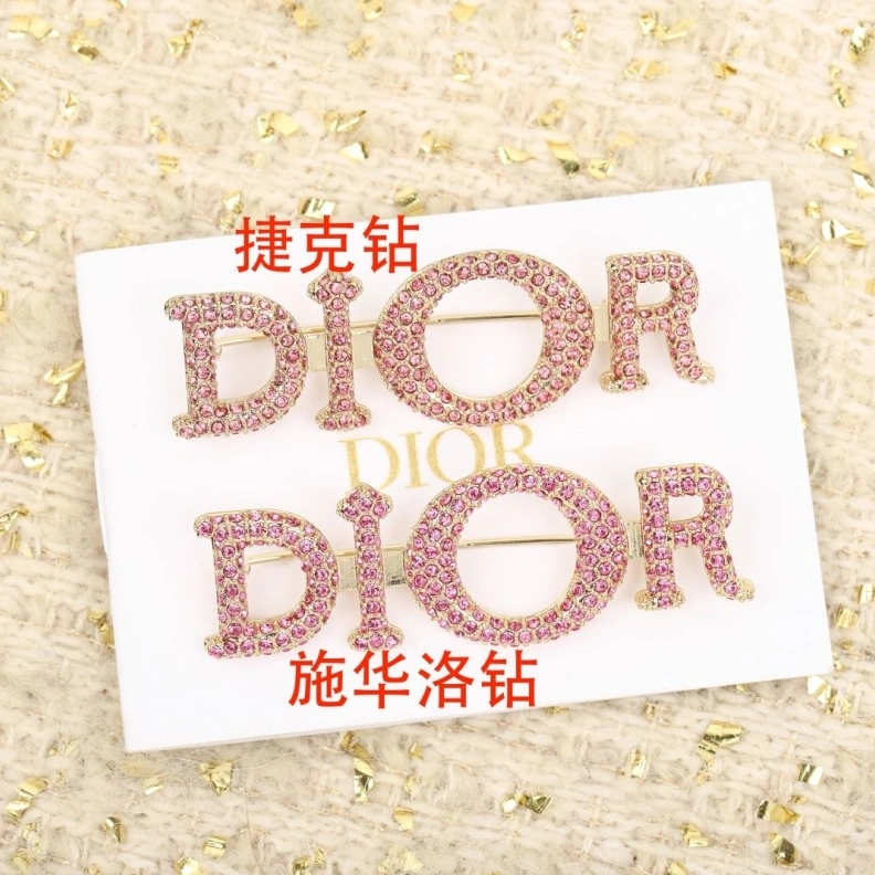 Christian Dxxr Brooches WellDesigned 294277