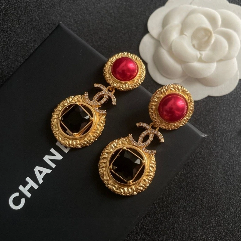 Vibrant Chxnxl Earrings 286247