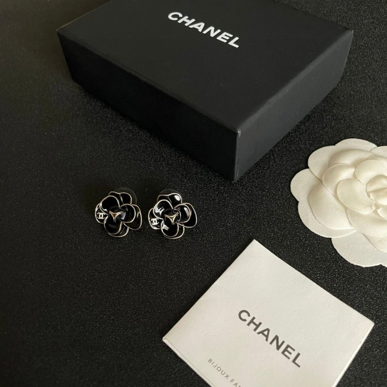 Chxnxl Earrings WellDesigned 286246