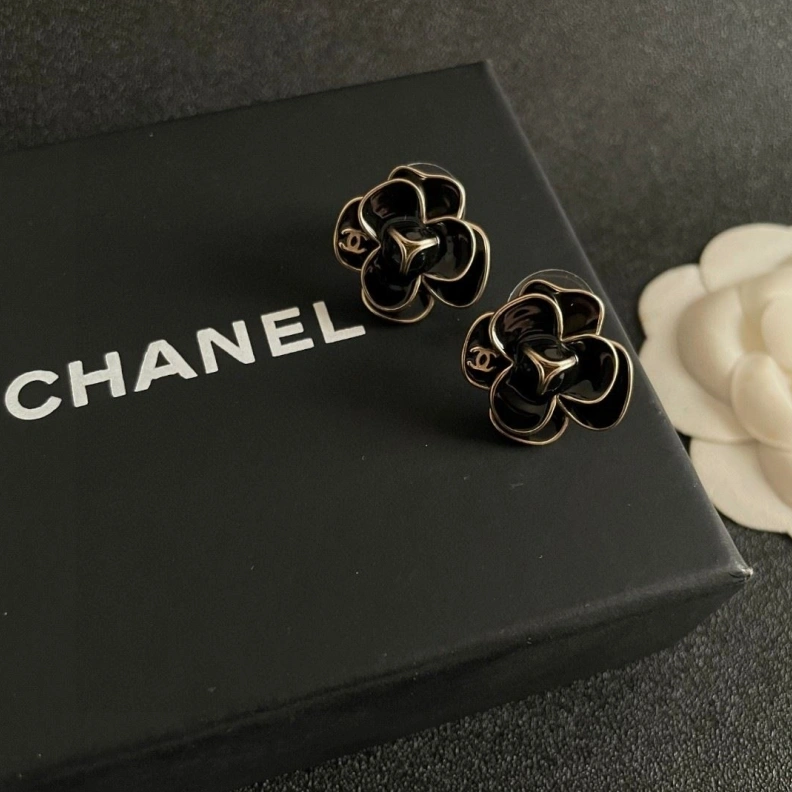 Chxnxl Earrings WellDesigned 286246
