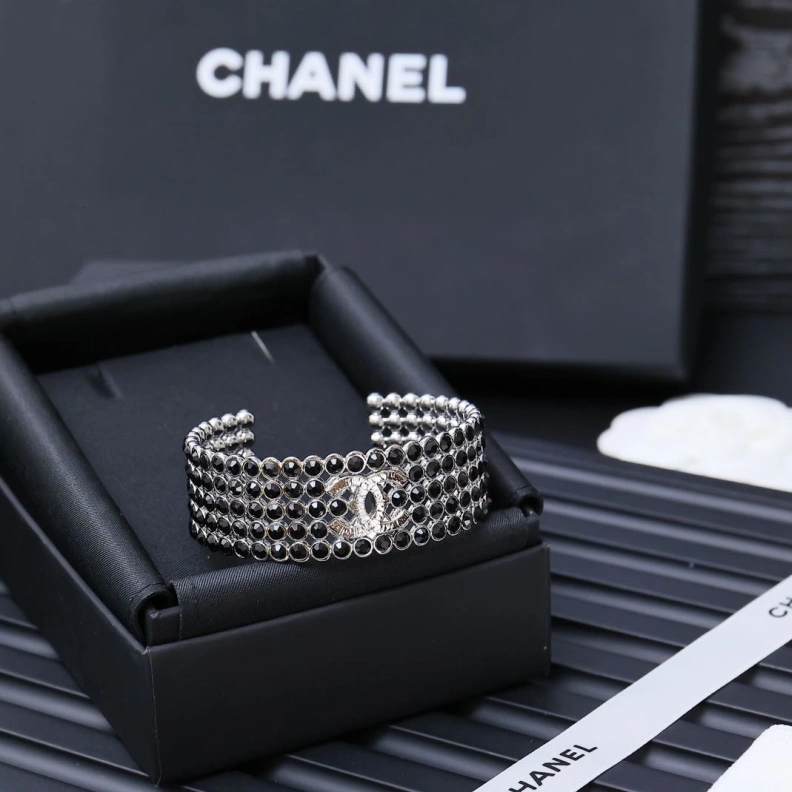 Efficient Chxnxl Bracelets 286521