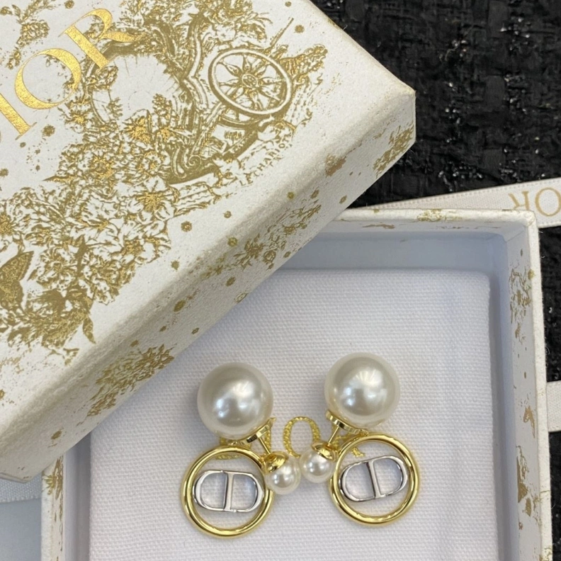 Efficient Christian Dxxr Earrings 294255