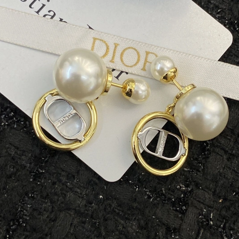 Efficient Christian Dxxr Earrings 294255