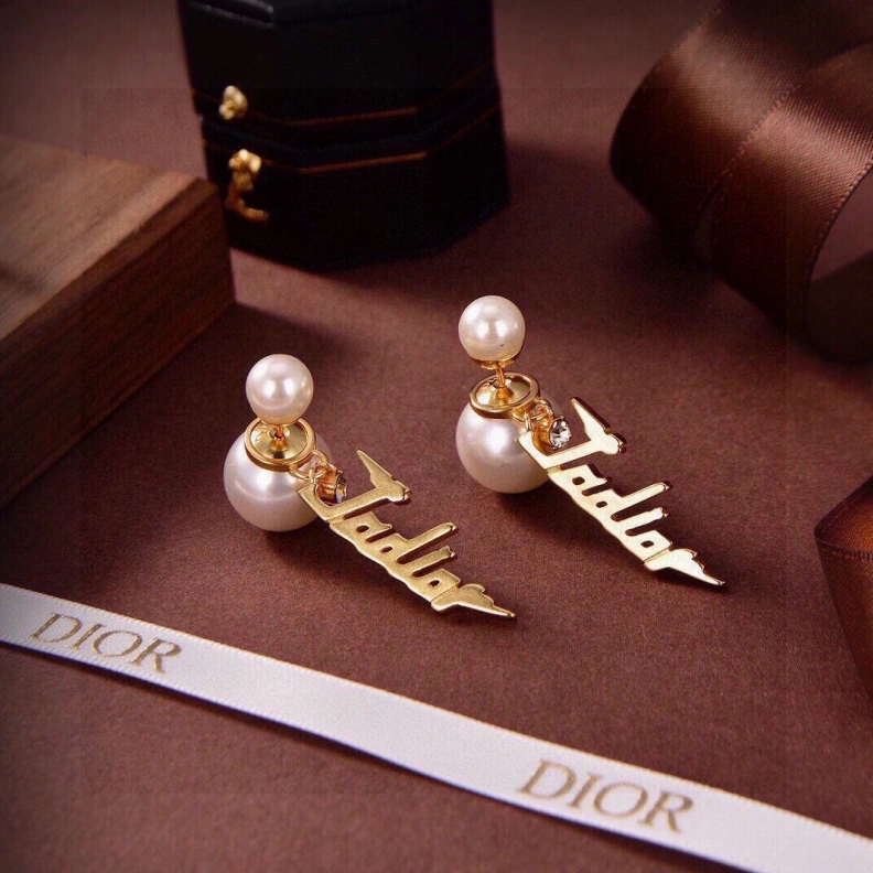 Christian Dxxr Earrings Comfortable 294258