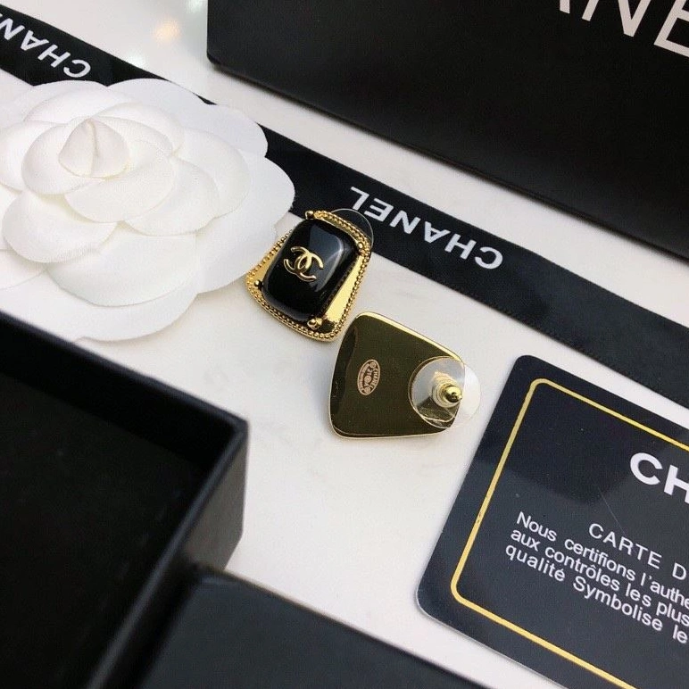 Timeless Chxnxl Earrings 286243