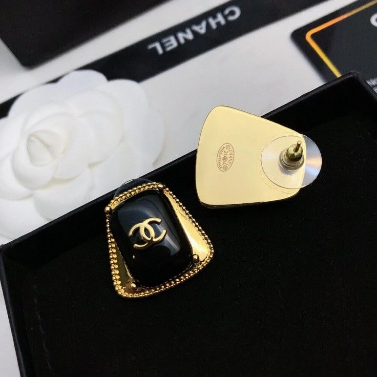 Timeless Chxnxl Earrings 286243
