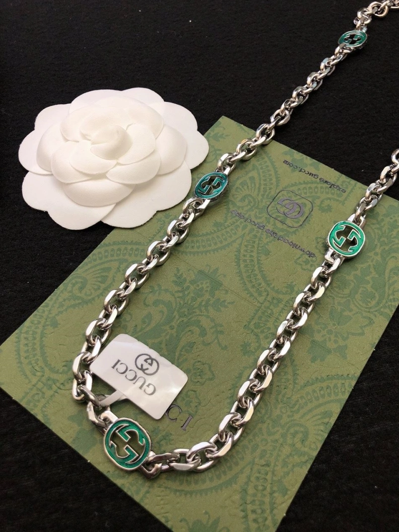 Efficient Gxccx Necklaces 302709