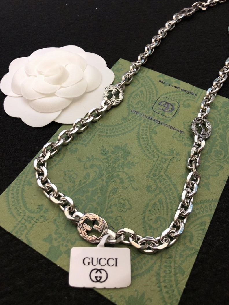 Efficient Gxccx Necklaces 302709