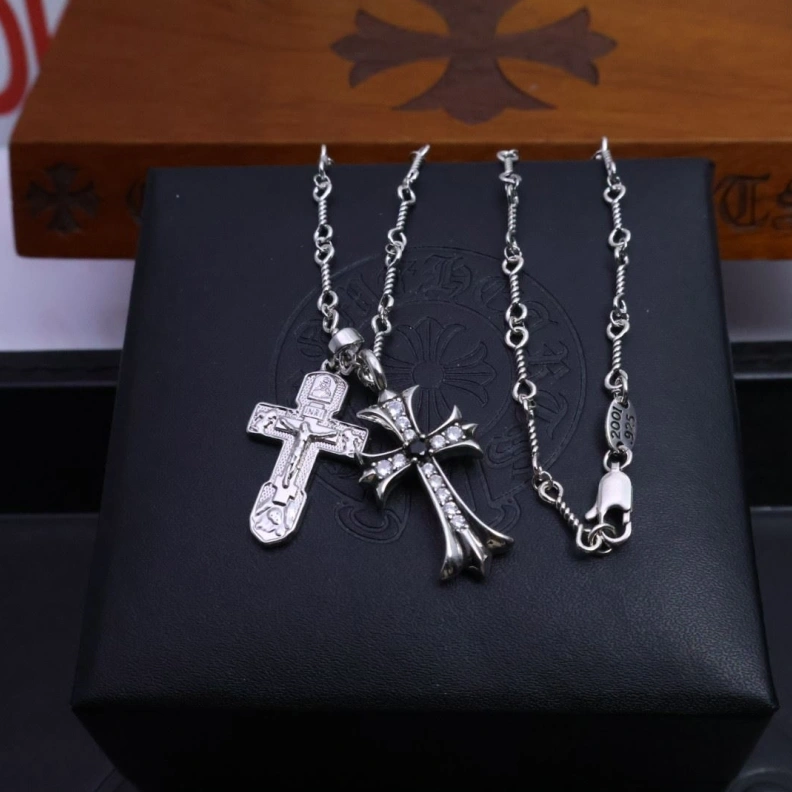 Chrxmx Hxxrts Necklaces Soft 297144
