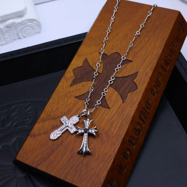 Chrxmx Hxxrts Necklaces Soft 297144