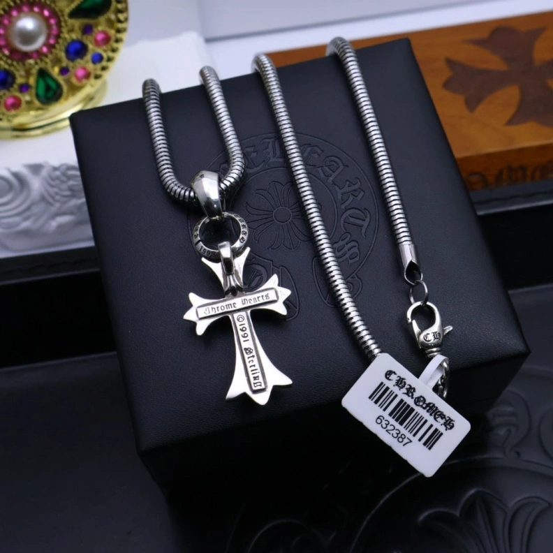Chrxmx Hxxrts Necklaces SportInspired 297152