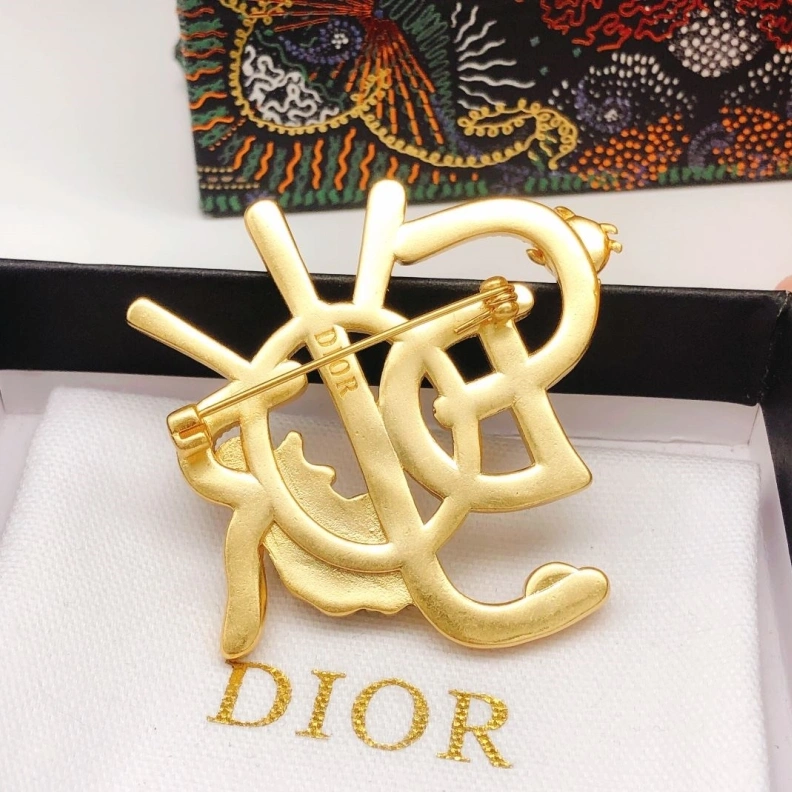 Christian Dxxr Brooches StreetReady 294272