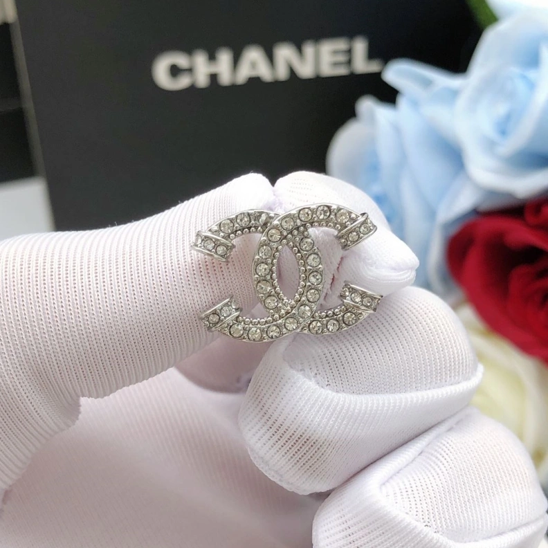 Chxnxl Earrings EyeCatching 286228