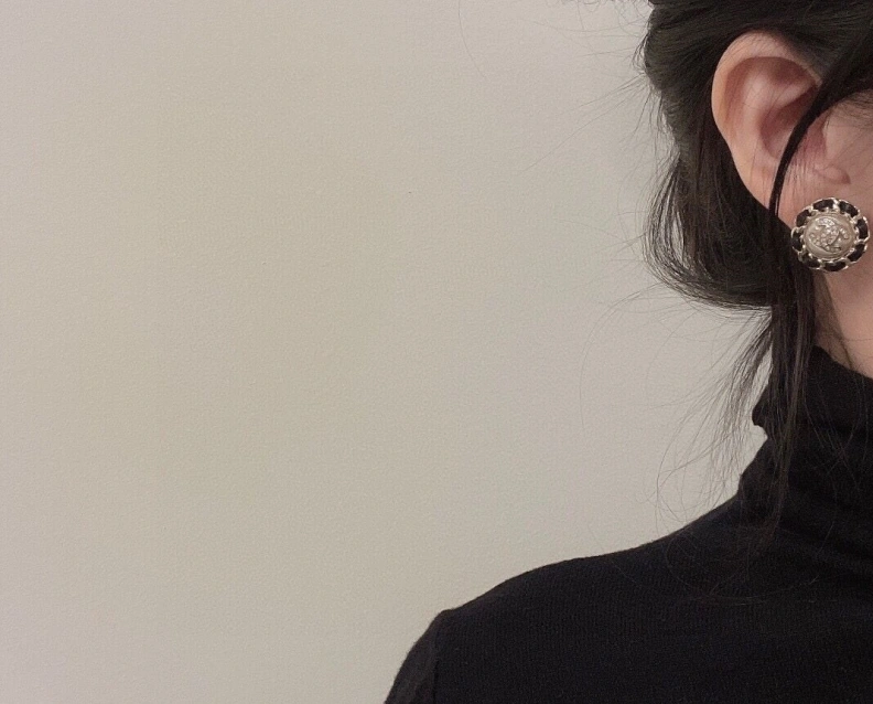 Soft Chxnxl Earrings 286227