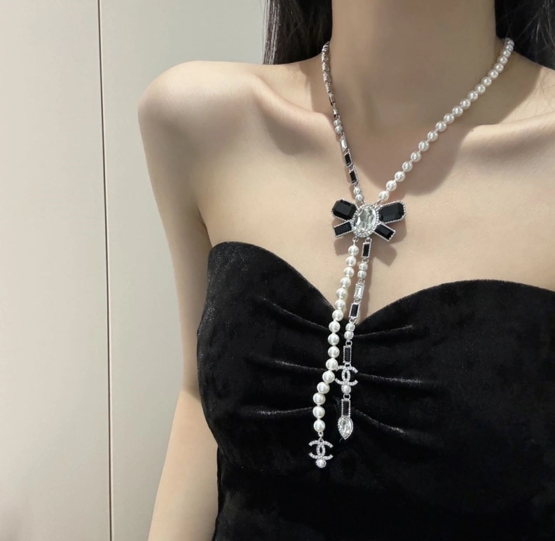 Reliable Chxnxl Necklaces 285543