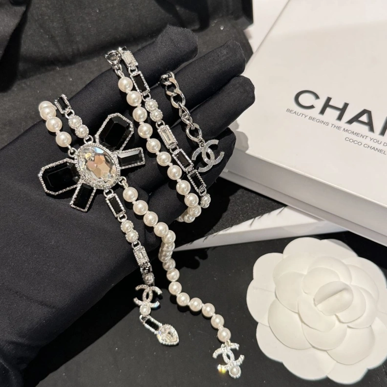 Reliable Chxnxl Necklaces 285543