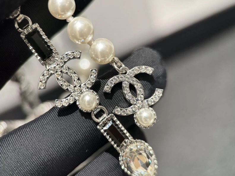 Reliable Chxnxl Necklaces 285543