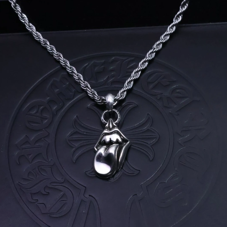 Trendy Chrxmx Hxxrts Necklaces 297134