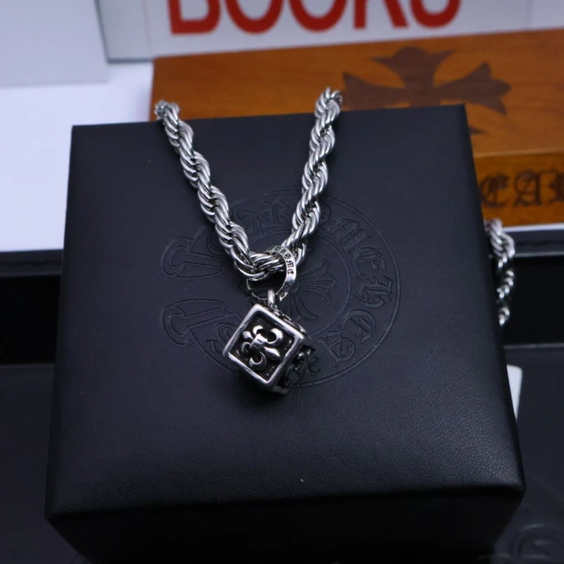 Popular Chrxmx Hxxrts Necklaces 297123