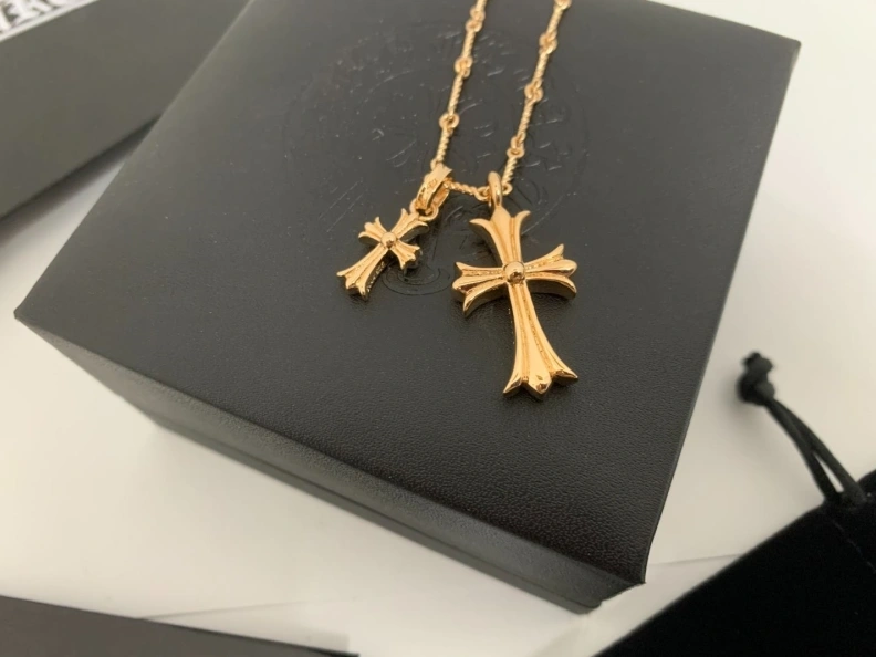 Trendy Chrxmx Hxxrts Necklaces 297122
