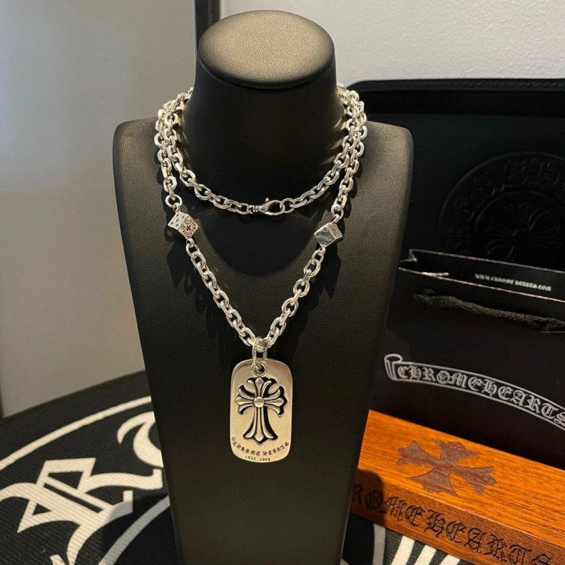 Chrxmx Hxxrts Necklaces Sophisticated 297120