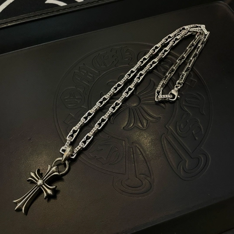 Unique Chrxmx Hxxrts Necklaces 297117
